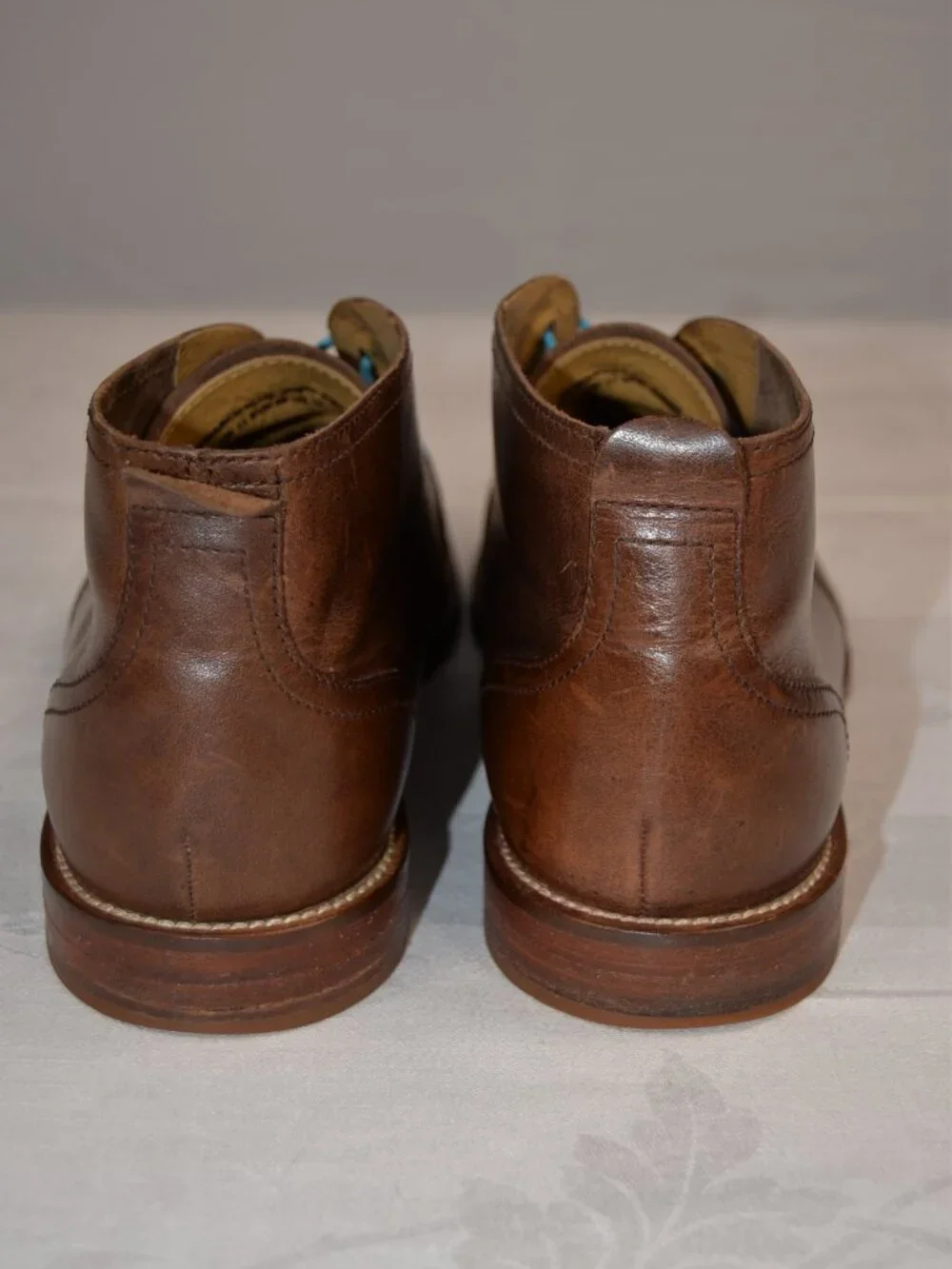 J. Shoes tan leather dress chukka-style boot 12M